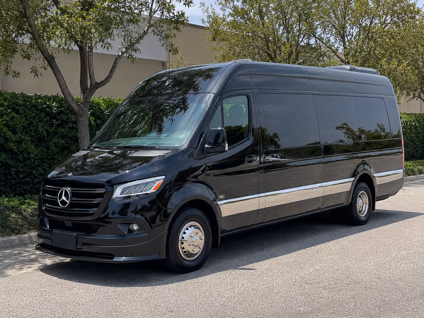 Chicopee Airport Shuttles & Transportation