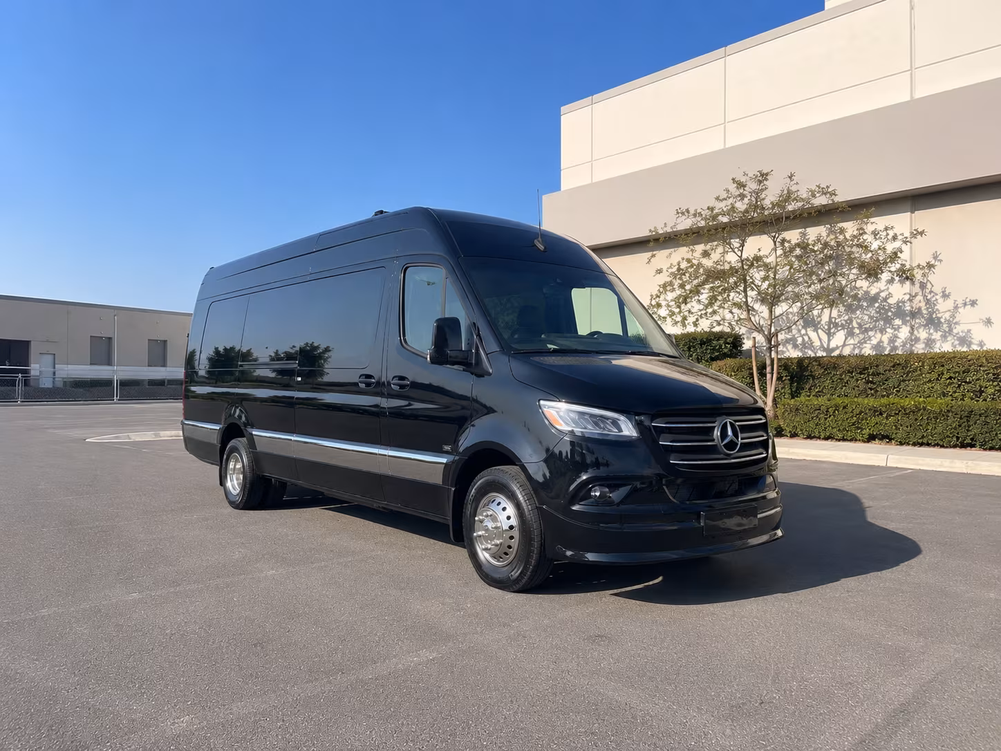 Manchester Airport Shuttles & Transportation