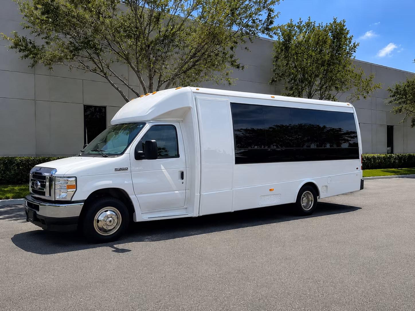 West Hartford Airport Shuttles & Transportation